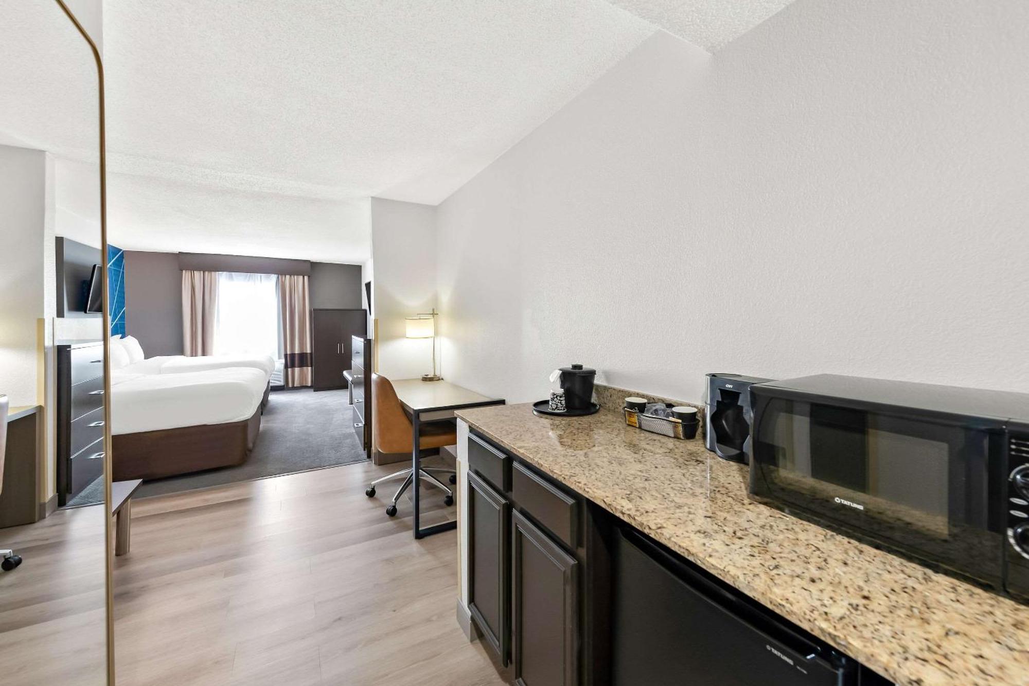 Comfort Suites Columbus Exterior foto